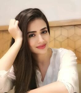 Sana Javed Hot